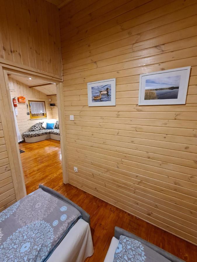 Siedlisko Nr 4A Nad Jeziorem Skarlinskim, Jezioro, Mazury, Domki Letniskowe 库尔泽尼克 外观 照片