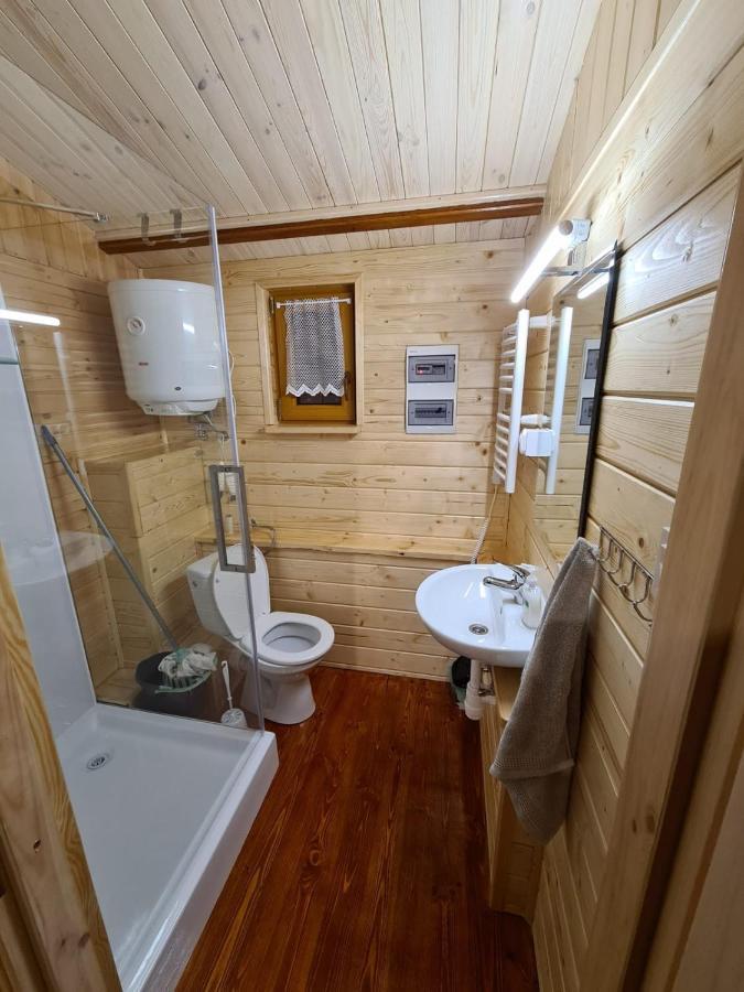 Siedlisko Nr 4A Nad Jeziorem Skarlinskim, Jezioro, Mazury, Domki Letniskowe 库尔泽尼克 外观 照片