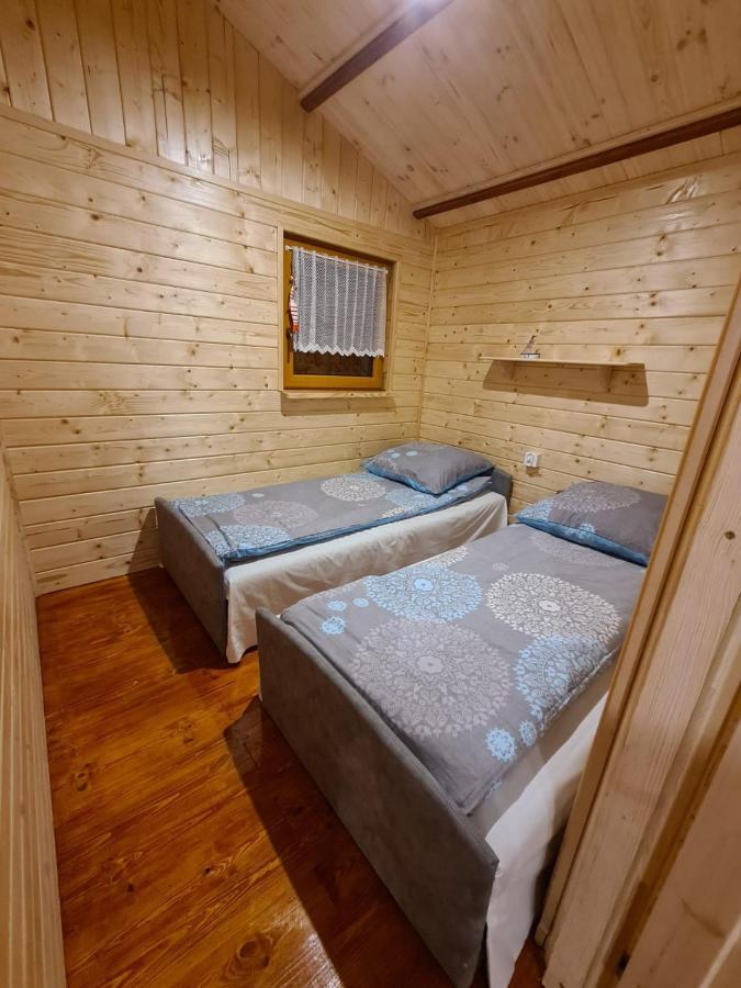 Siedlisko Nr 4A Nad Jeziorem Skarlinskim, Jezioro, Mazury, Domki Letniskowe 库尔泽尼克 外观 照片