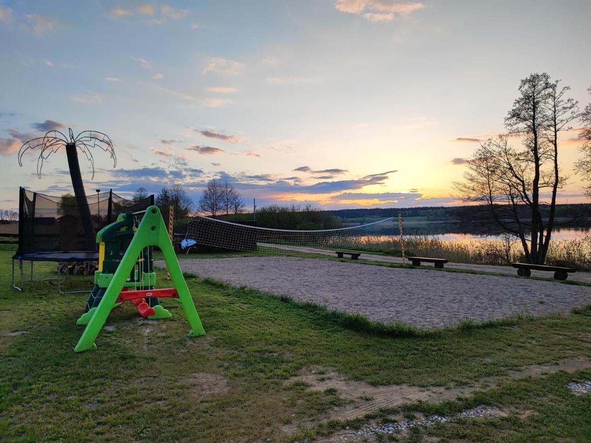 Siedlisko Nr 4A Nad Jeziorem Skarlinskim, Jezioro, Mazury, Domki Letniskowe 库尔泽尼克 外观 照片
